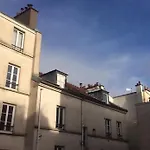 Charming Parisian Flat Near Bastille