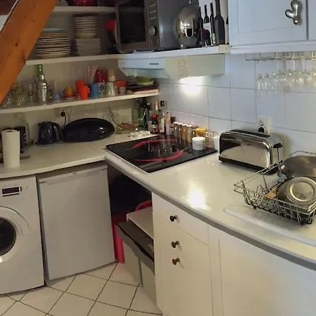 Charming Parisian Flat Near Bastille Parigi