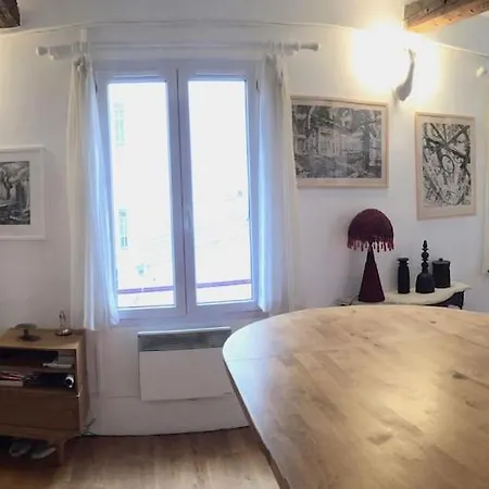 Charming Parisian Flat Near Bastille Appartamento *
